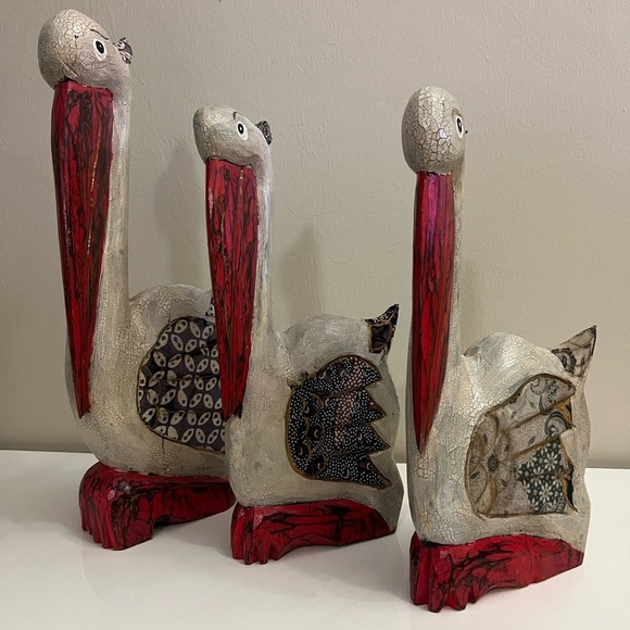 Handcrafted Pelican Figurines - Red and Cream wood material. - Picture 1 of 11